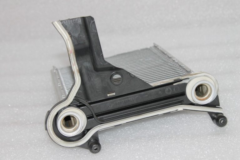 Oriģināls Valeo Alfa Romeo Giulietta 940 salona apsildes siltummainis 77365576