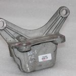 Oriģinālais Alfa Romeo Giulietta 940 2.0 JTD motora stiprinājums pa kreisi 51879600