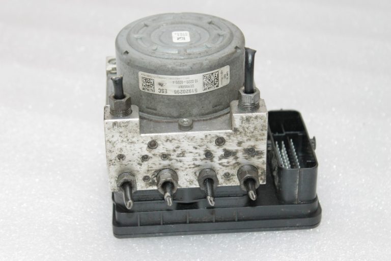 Oriģinālais Alfa Romeo Giulietta 940 JTD ABS sūknis 71772135, 71772136, 51920296