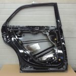 Lancia Thema II LX 3,0D Sedans Aizmugurējās kreisās durvis Krāsa PX8 Melna K68127963AF