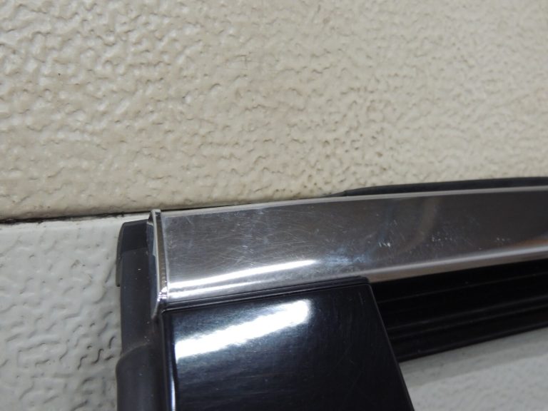 Lancia Thema II LX 3,0D Sedans Aizmugurējās kreisās durvis Krāsa PX8 Melna K68127963AF