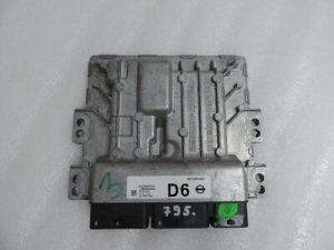Renault Nissan 1.5DCi K9K 646 Блок управления двигателем Блок управления SID310 23710HX43C