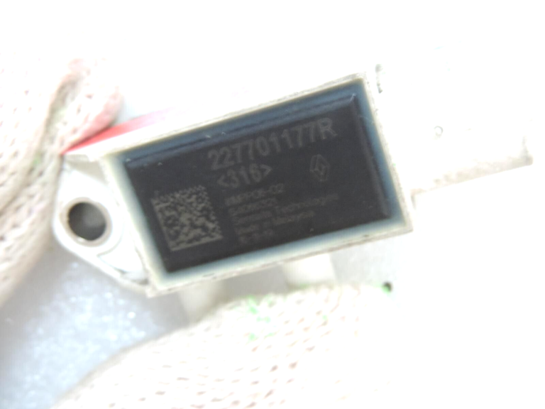 Oriģinālais izplūdes spiediena sensors priekš Dacia Mercedes Opel Renault Nissan 227701177R