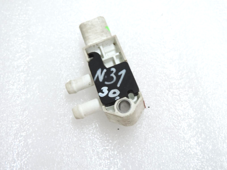 Oriģinālais izplūdes spiediena sensors priekš Dacia Mercedes Opel Renault Nissan 227701177R