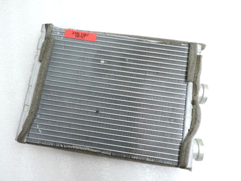 Nissan Qashqai II MK2 J11 Sildītāja radiators Siltummainis Sildītāja radiators