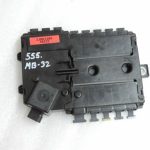 Mercedes W205 drošinātāju kārba drošinātāju termināla vadības bloks A2055402850
