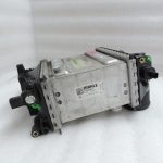 Mercedes W205 C63 AMG kreisais starpdzesētāja radiators A1770900514