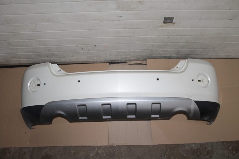 Opel Antara Facelift aizmugurējais bamperis GBQ crystal white 96858958, 4810746