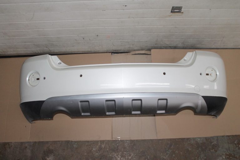 Opel Antara Facelift aizmugurējais bamperis GBQ crystal white 96858958, 4810746