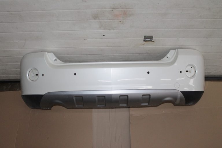 Opel Antara Facelift aizmugurējais bamperis GBQ crystal white 96858958, 4810746
