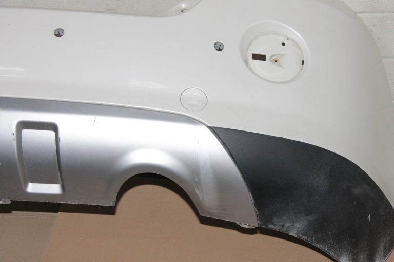 Opel Antara Facelift aizmugurējais bamperis GBQ crystal white 96858958, 4810746