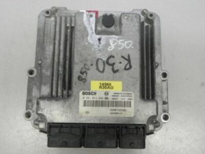 Renault Laguna 3 год 2008 блок управления двигателем 0281015323 2.0DCI 110kw 0281014646
