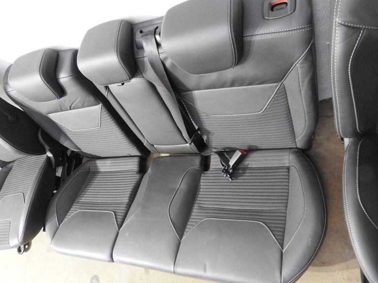 Ford Focus III hečbeks ādas ādas sēdekļi no britu automašīnas 🚨 RHD