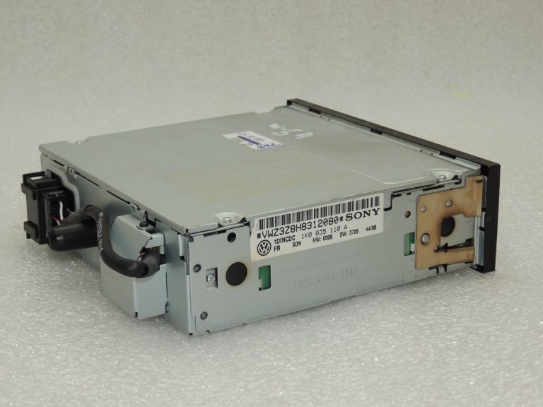 Oriģinālais VW Tiguan 5N CD mainītājs 6 disku CD mainītājs 1T0057110B