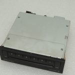 Oriģinālais VW Tiguan 5N CD mainītājs 6 disku CD mainītājs 1T0057110B