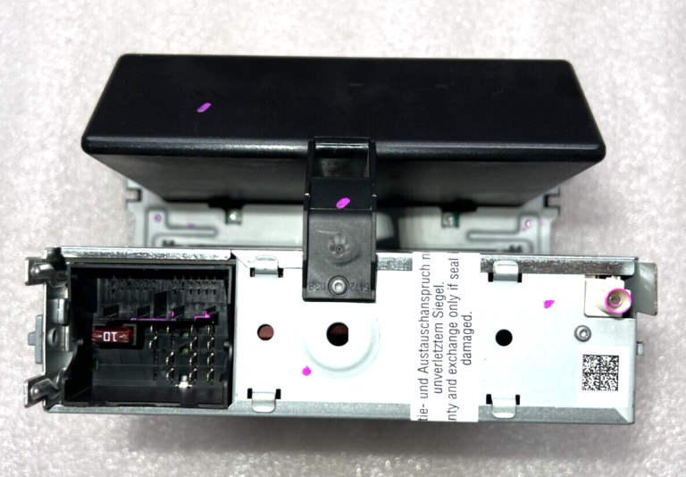VW Golf 5/6 Passat T5 Touran Jetta oriģinālais auto radio CD radio 5K0057156X