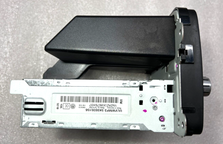 VW Golf 5/6 Passat T5 Touran Jetta oriģinālais auto radio CD radio 5K0057156X