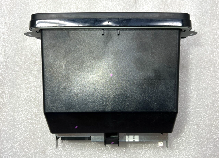 VW Golf 5/6 Passat T5 Touran Jetta oriģinālais auto radio CD radio 5K0057156X
