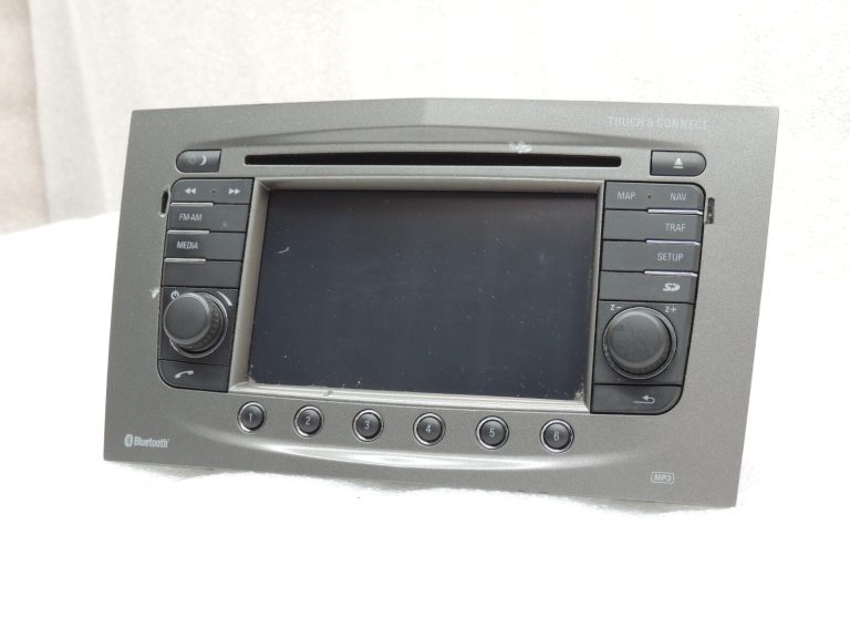 Opel Antara navigācijas sistēma Radio CD atskaņotājs Bluetooth SD 95432426 95482960