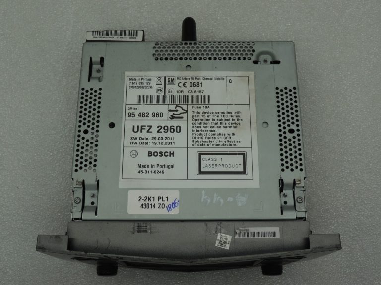 Opel Antara navigācijas sistēma Radio CD atskaņotājs Bluetooth SD 95432426 95482960