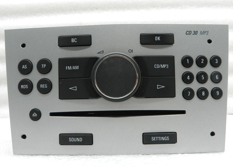 Opel Astra H Zafira B Oriģinālais radio CD 30 MP3 Atiestatīšana