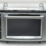 Toyota Avensis T27 Oriģinālais radio CD atskaņotājs DVD atskaņotājs Navigācija 86140-05010
