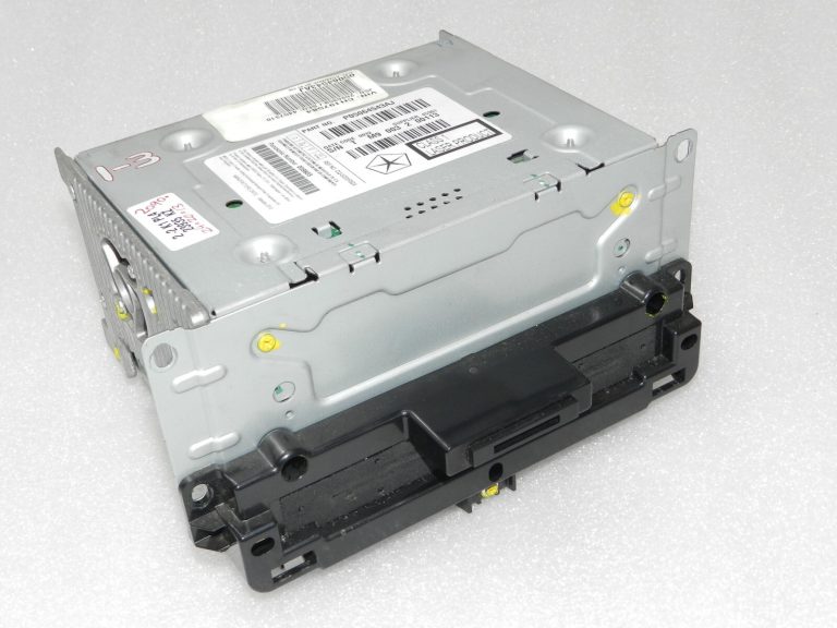 Lancia Thema II Radio GPS navigācijas sistēma 05064543AJ, 05064543ZG, 05091462ZL
