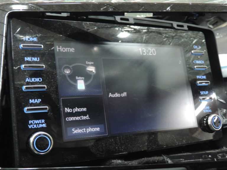Toyota Yaris IV (XP210) Oriģinālais multimediju radio displejs 86140-K0070 86140K0070