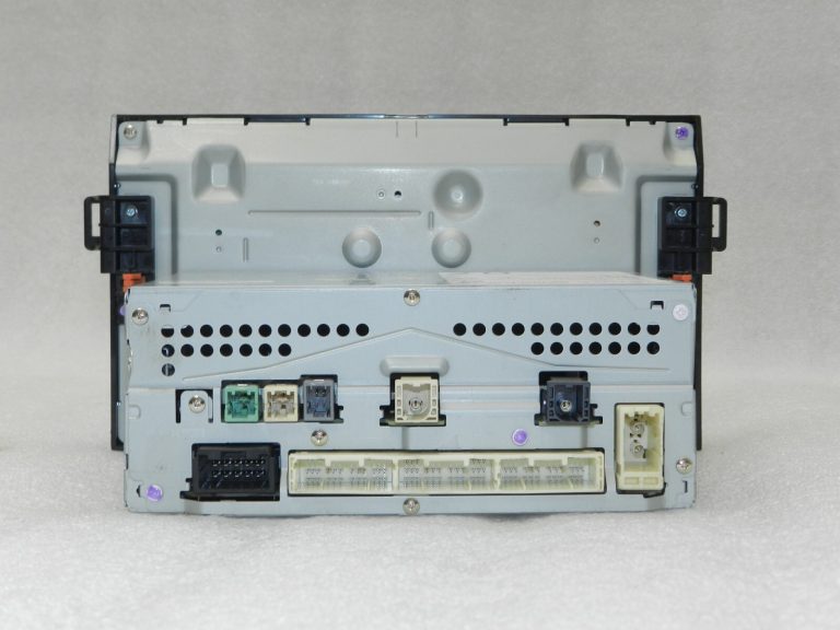 Toyota Yaris IV (XP210) Oriģinālais multimediju radio displejs 86140-K0070 86140K0070