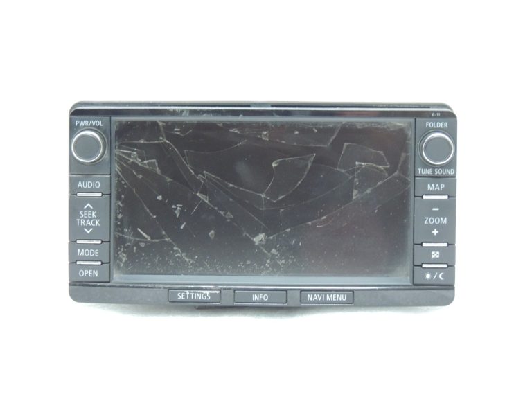 Mitsubishi Outlander III Radio Navigatio AUTO NAVI CD 8750A482 8750A526 DEFECTIVE