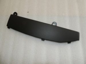 BMW E65 E66 Centrālās konsoles pārsegs, melns, labajā pusē 7007168