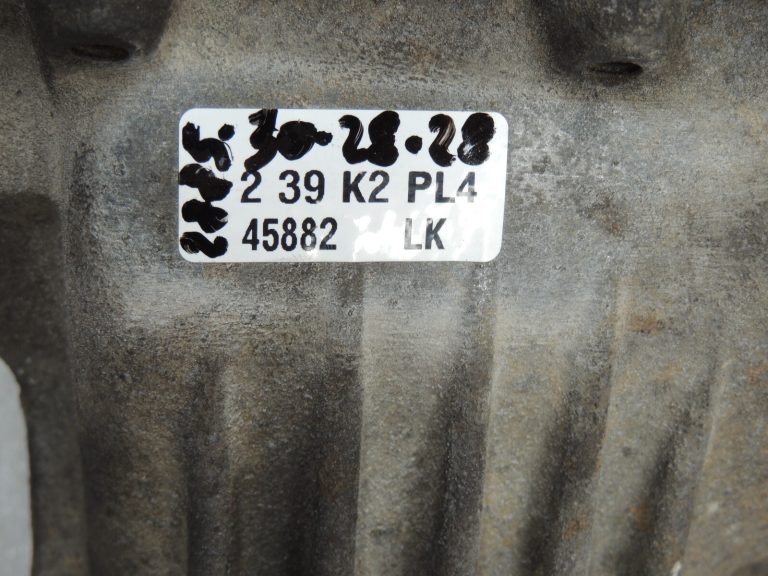 Nissan X-Trail T31 2.0Dci 4WD aizmugurējā diferenciāļa korpuss 38310CA000