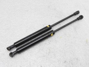 BMW E46-FK 2 x gāzes spiediena amortizators motora pārsega amortizators 8202688 51238202688 580N