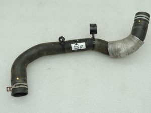 Ford Focus IV 2.0 Diesel C20DD0J Dzesēšanas šķidruma caurule Dzesēšanas šķidruma šļūtene 2320930
