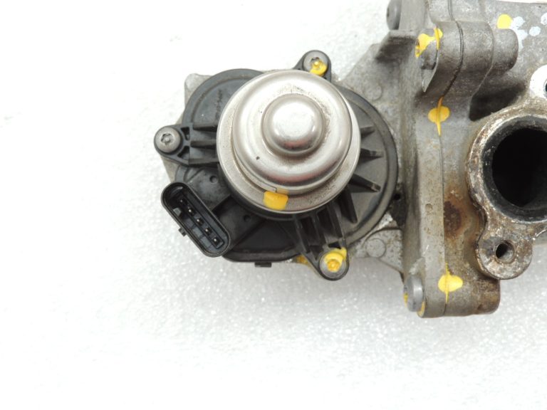 Ford Focus IV 2.0 Diesel C20DD0J EGR vārsts Izplūdes gāzu recirkulācijas vārsts 2388154