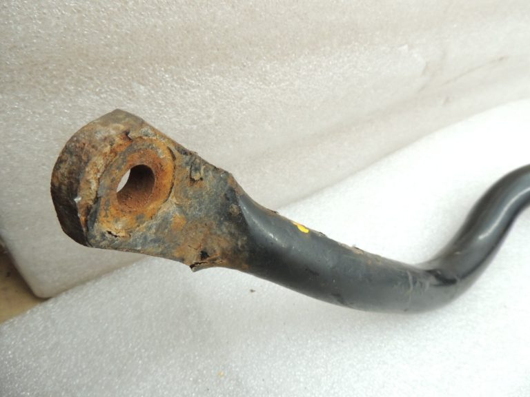 Chrysler Grand Voyager V 2.8CRDi stabilizators stabilizators 04721084AD