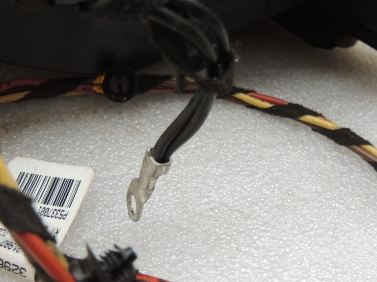 Chrysler Grand Voyager V Sildītāja aizbīdņa korpuss gaisa kondicionēšanas kārba K68127811AB