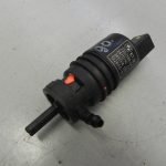 BMW F31 3. sērija F20 F21 F21 F22 F22 F23 F30 Priekšējā stikla mazgāšanas sūknis 67127302588 7302588