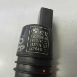 BMW F31 3. sērija F20 F21 F21 F22 F22 F23 F30 Priekšējā stikla mazgāšanas sūknis 67127302588 7302588