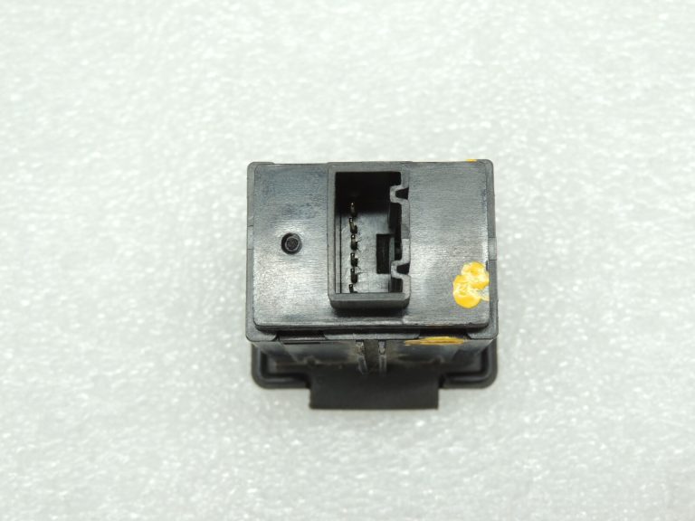 Opel Meriva B savienojuma adapteris AUX ligzda ieejas ligzda 13339485
