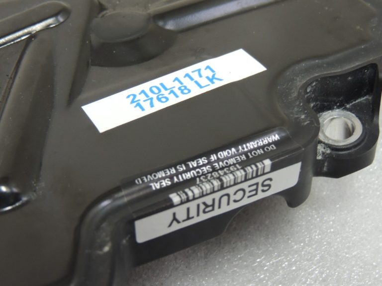 Mercedes W207 E klases transmisijas vadības bloks A0002703252 A000270325280 A2C83920000