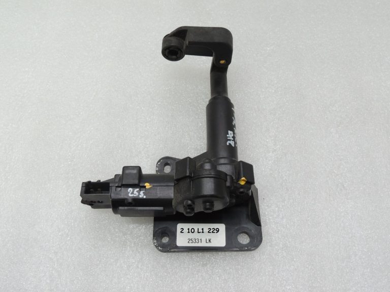 Chrysler Grand Voyager V Logu regulatora servomotors aizmugurējais kreisais 04717607AB