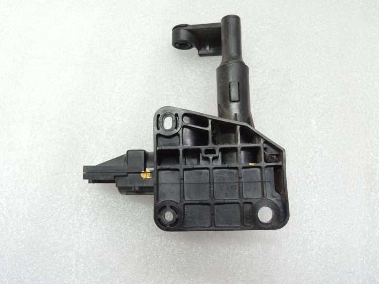 Chrysler Grand Voyager V Aizmugurējā loga regulatora servomotors pa labi 04717606AB