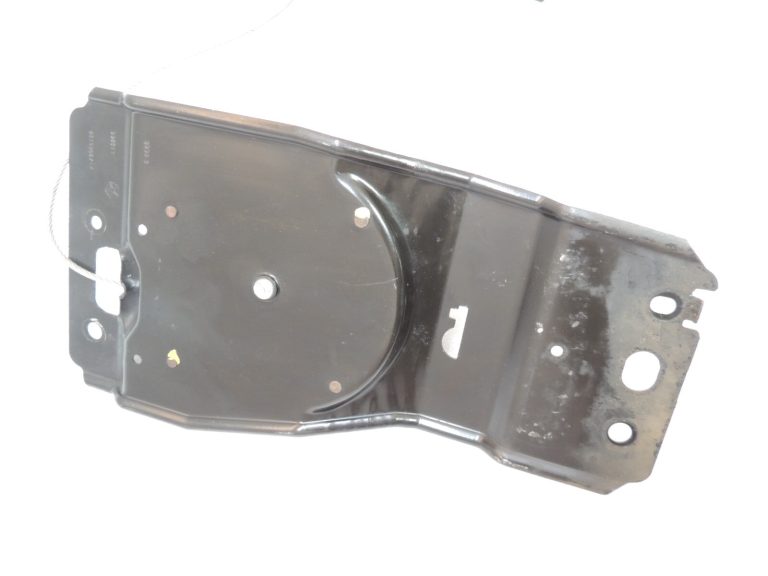 Chrysler Grand Voyager V Rezerves riteņa stiprinājums 05109667AA 05109667AB