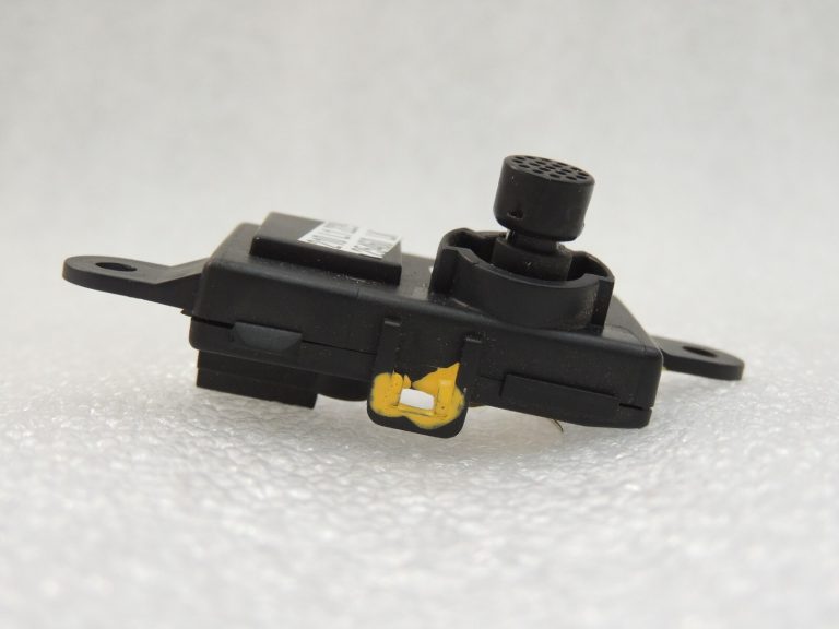 Chrysler Grand Voyager V signalizācijas sistēmas sensors 05026075AA 05026075AB