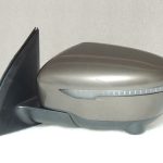 Sākotnējā aprīkojuma Nissan Qashqai J11 kreisais salokāmo durvju spogulis 963024EH8E 96302HV59A CAP