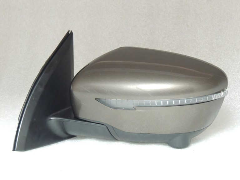 Sākotnējā aprīkojuma Nissan Qashqai J11 kreisais salokāmo durvju spogulis 963024EH8E 96302HV59A CAP