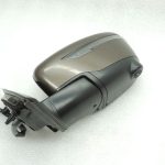 Sākotnējā aprīkojuma Nissan Qashqai J11 kreisais salokāmo durvju spogulis 963024EH8E 96302HV59A CAP