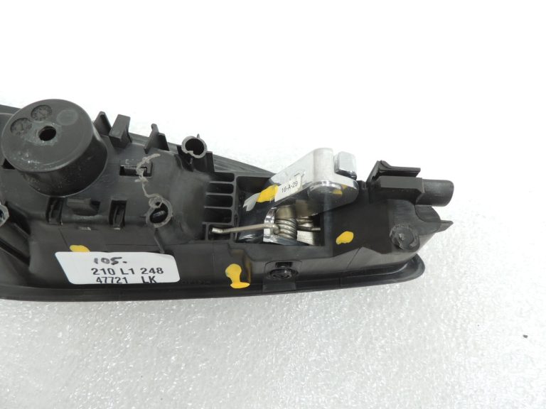 Opel Astra K aizmugurējais kreisais iekšējais durvju atvēršanas rokturis durvju rokturis hromēts 39118876 39060607