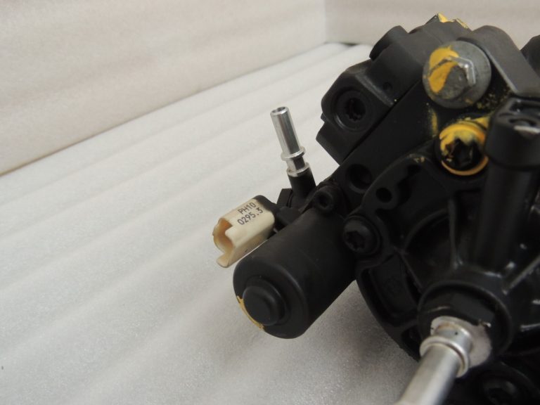 Renault Nissan Dacia 1.5DCi K9K 658 Iesmidzināšanas sūknis Augstspiediena sūknis 167003669R